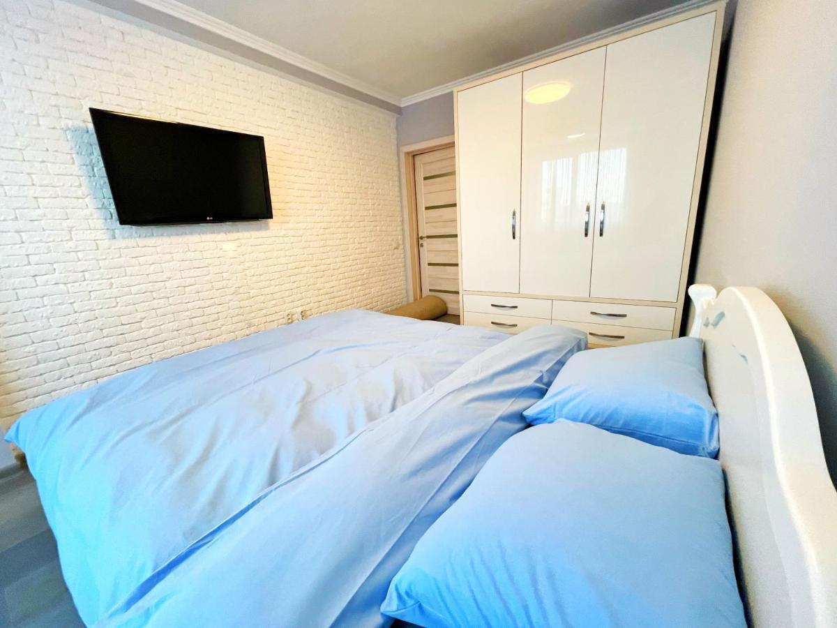 Luxury Central Flat キシナウ エクステリア 写真