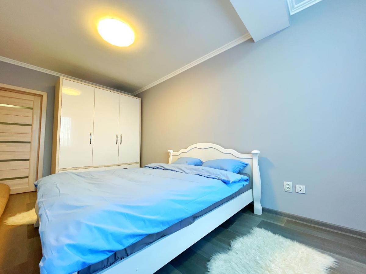 Luxury Central Flat キシナウ エクステリア 写真